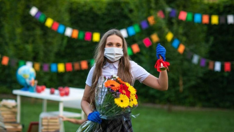 Учнів запрошують на Всеукраїнський останній дзвоник онлайн