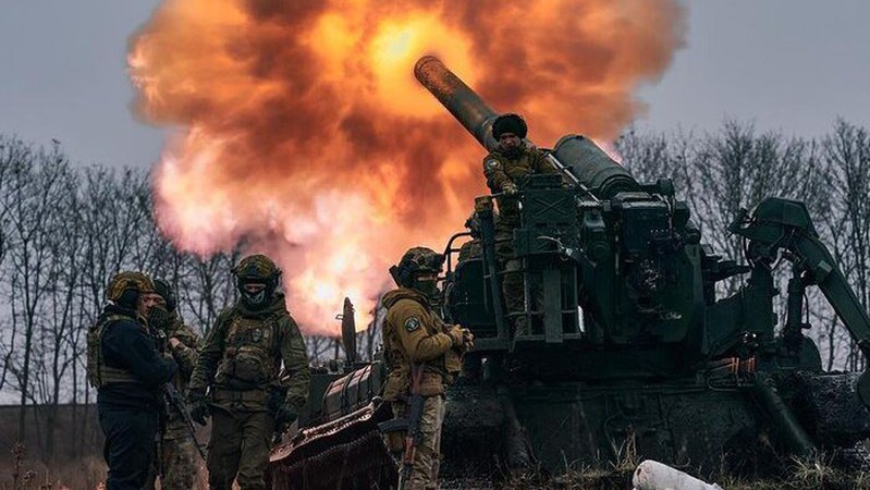 ЗСУ уразили дев’ять районів зосередження росіян та один склад боєприпасів – Генштаб