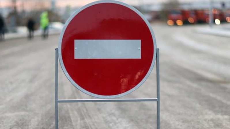 У частині Луцька зупинять рух транспорту