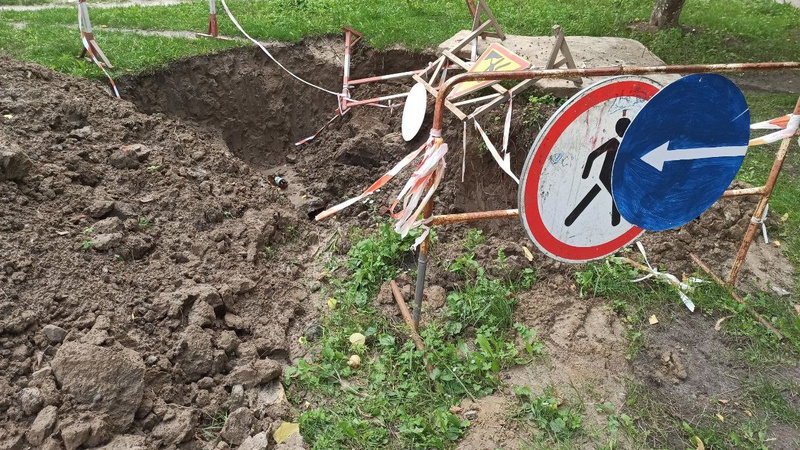 Що зробили з п’єдесталом для Бандери біля РАЦСу в Луцьку?  ФОТО