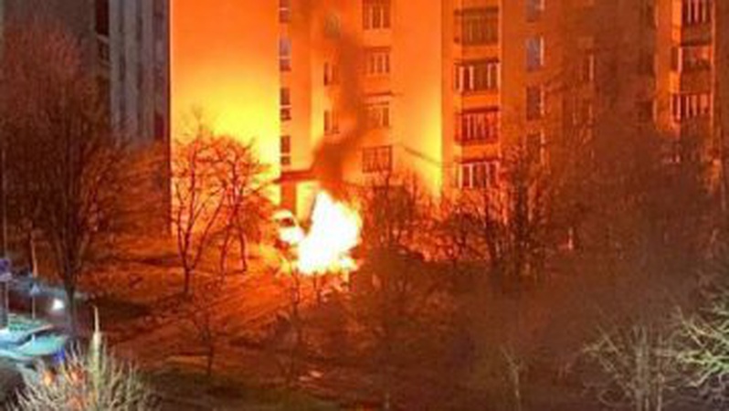 Повідомили причину займання авто у Луцьку