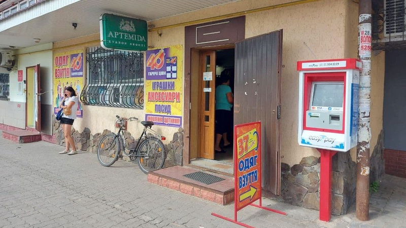 У Ківерцях жінці повернули гаманець з грішми, який вона згубила 3 місяці тому