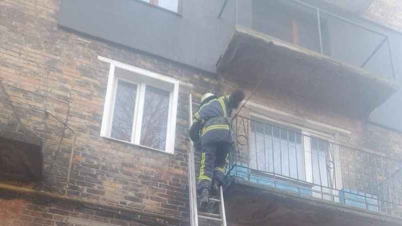 На Волині рятувальники провели аварійне відкривання дверей