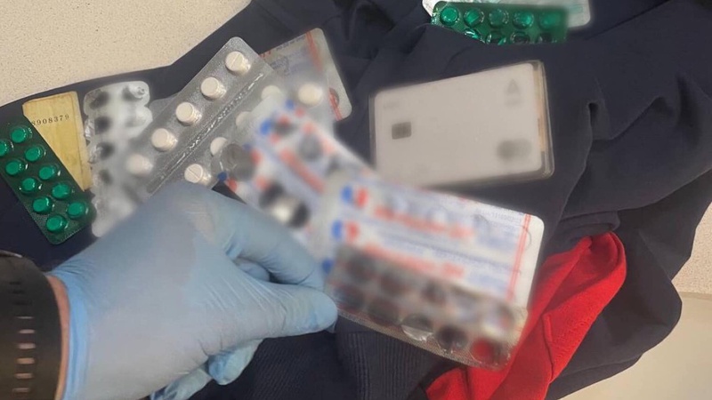 В одному з Луцьких ТЦ затримали молодика з наркотиками