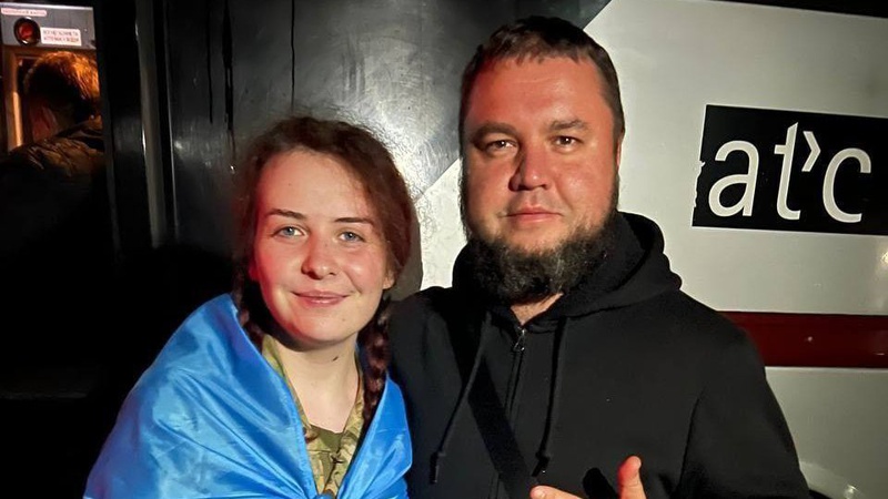 «Пташка» і не лише на волі: з полону звільнили групу захисників «Азовсталі»
