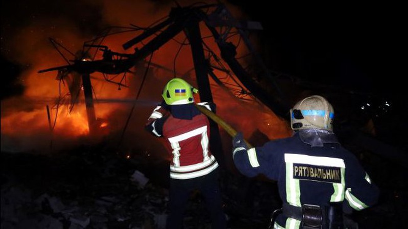 Через вчорашній удар по Харкову без світла залишаються близько 18,5 тисячі споживачів