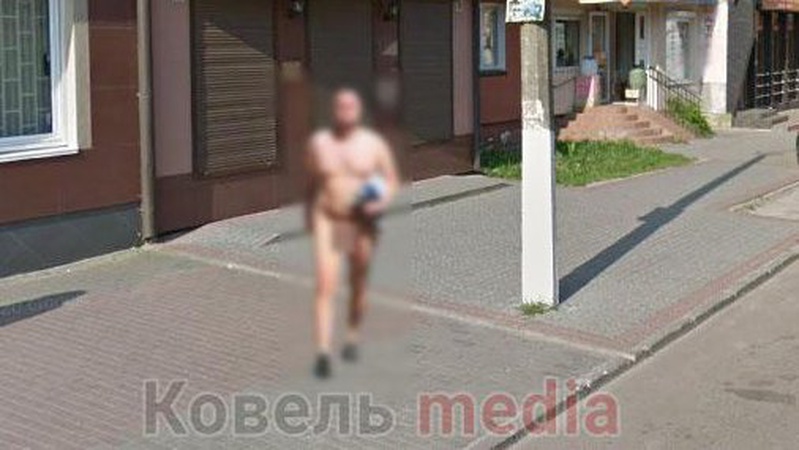 Жага екстриму: у Ковелі голий чоловік чіплявся до людей