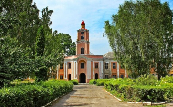 Підприємець з Волині збагатився на психлікарні на 77 тисяч