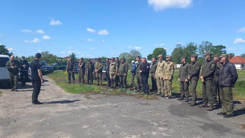 Біля лісу знайшли неповнолітню волинянку, яку розшукували сотня людей