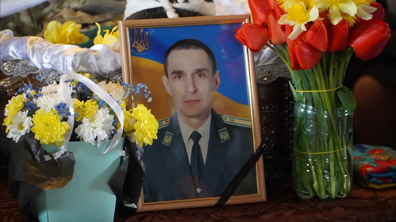 У Володимирі попрощалися із Захисником-прикордонником Олександром Денисюком