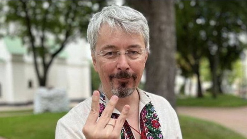 Десь зараз лише люди почали для себе розуміти вартість і ціну державності своєї країни, — Остап Дроздов