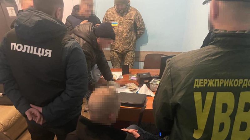 Порушник намагався підкупити прикордонника в залізничному пункті пропуску «Ягодин»