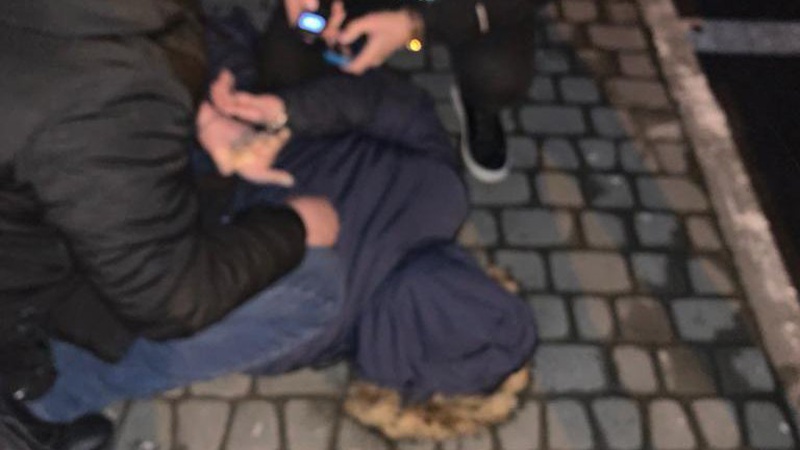 Луцькі оперативники затримали шахрая, який виманив значну суму коштів у пенсіонерів