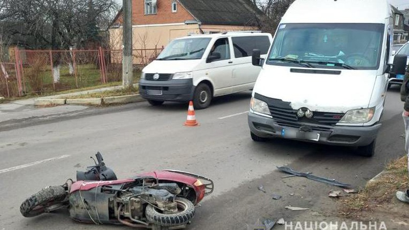 У Ковелі пенсіонерка протаранила бус