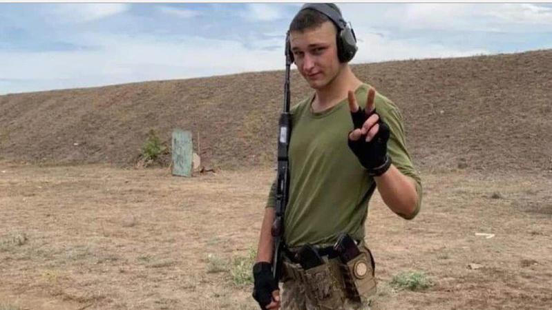 Не встиг освідчитися коханій: спогади про загиблого 21-річного Героя з Волині