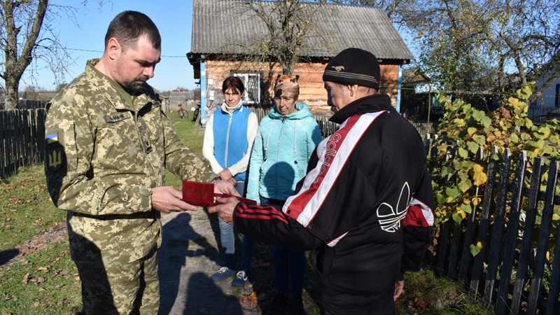 На Волині посмертні нагороди вручили рідним загиблих Героїв