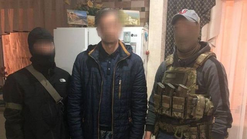 У Миколаєві затримали зрадника, який передавав рф лінії оборони міста і позиції ЗСУ