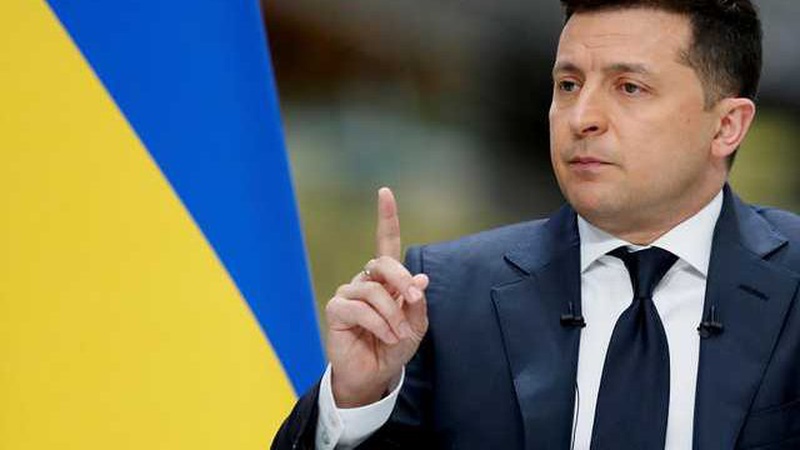 Братущак: Після підозри Леросу за фак у Раді почав хвилюватися за Зеленського. Він же може бути наступним