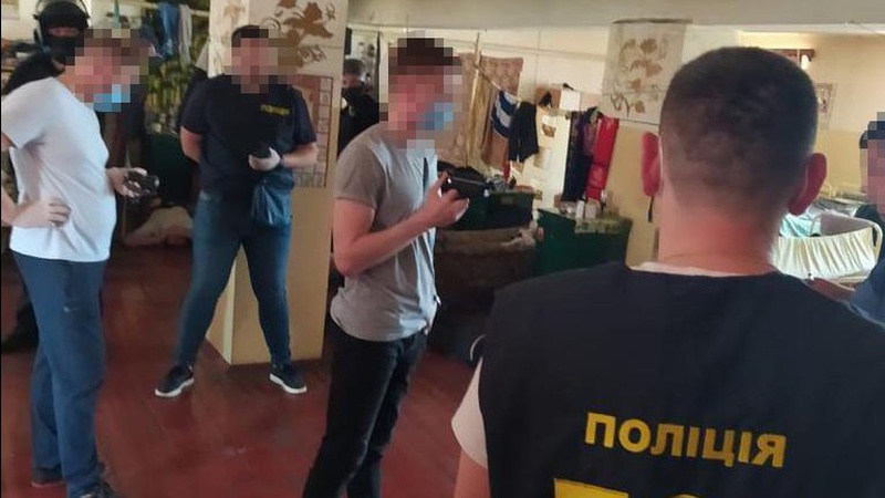 Постачали наркотики у виправну колонію та поповнювали «общак»: на Волині судитимуть організовану групу