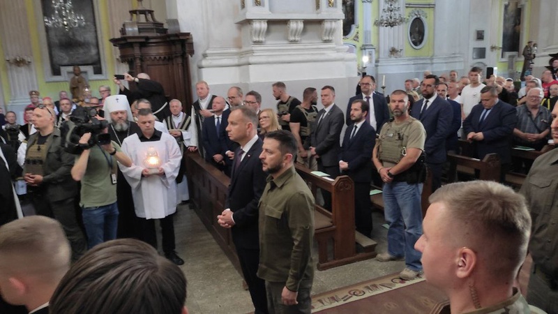 Президент Зеленський зустрівся з Анджеєм Дудою в Луцьку