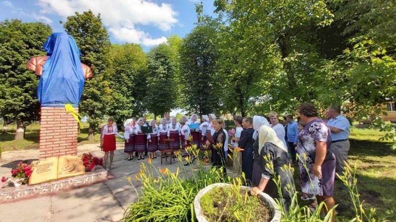 У селі на Волині відреставрували пам’ятник Тарасу Шевченку. ФОТО