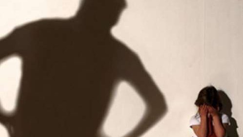 На Волині п’яний батько зґвалтував свою доньку