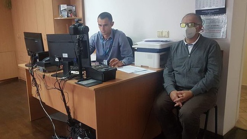 З України видворять італійця, який хотів одружитися на лучанці