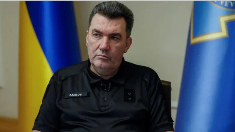 Зеленський звільнив Данілова з посади секретаря РНБО: кого призначив на його місце
