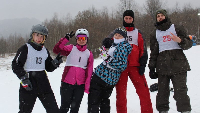 Волинські лижники стартували на змаганнях з гірськолижного спорту