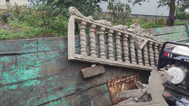 У Ківерцях вандали зруйнували паркан