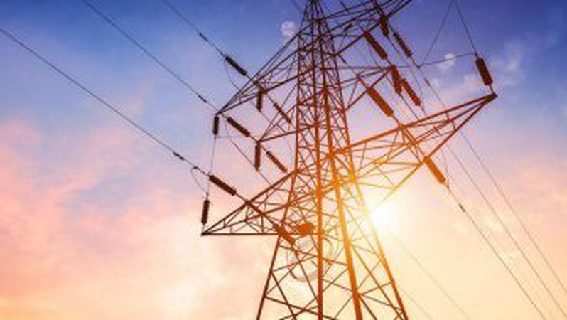 Зранку і ввечері в енергосистемі Україні – значний дефіцит потужності