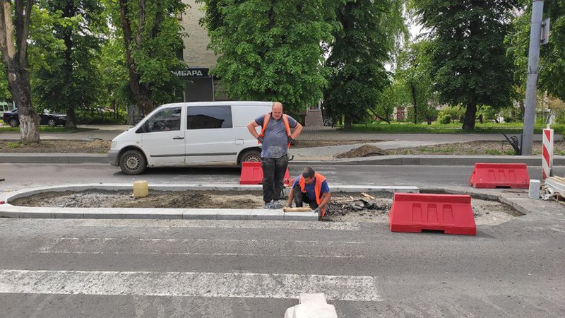 У Луцьку облаштовують «острівці безпеки»