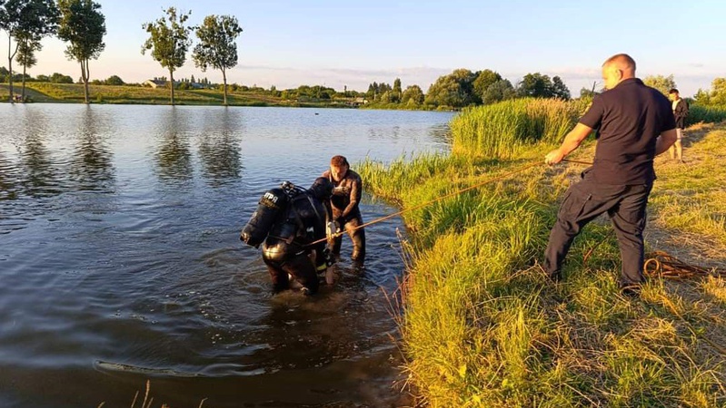 У Копачівці в ставку втопився 17-річний хлопець