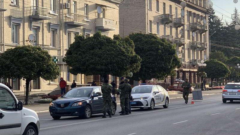 На проспекті Волі у Луцьку – ДТП: рух транспорту ускладнений.ФОТО