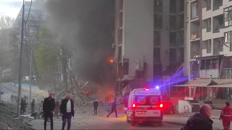 Окупанти били ракетами по столиці, Київщині, Хмельниччині і Краматорську