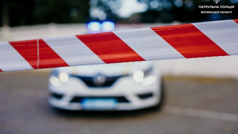 На Волині чоловік викрав металеву підставку для вагонів і накивав п’ятами