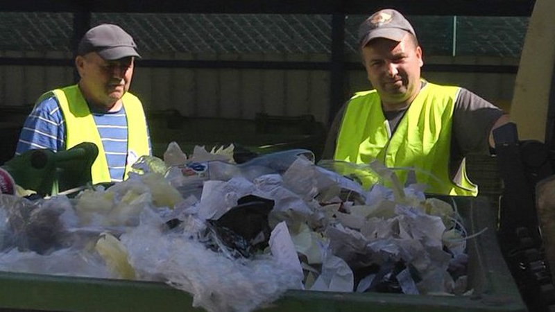 З 1 серпня у Луцьку здорожчала послуга з вивезення сміття