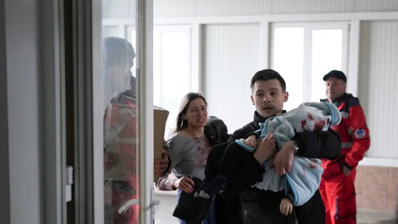 Рашисти, обстрілюючи Маріуполь, вбили 18-місячну дитину. ФОТО