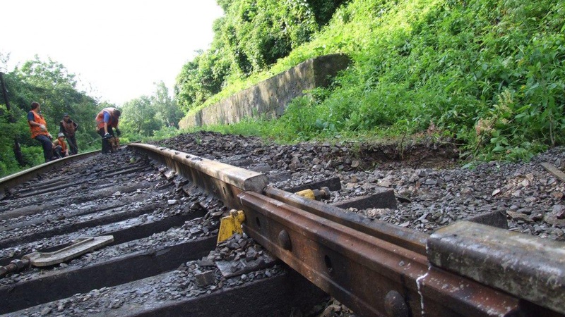 Кочівництво на Укрзалізниці: українцям масово продають квитки на вигадані місця