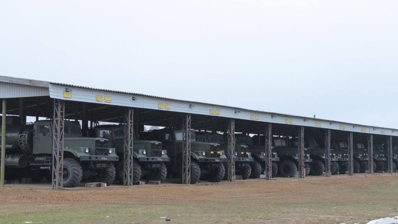 У білорусі почали знімати військову техніку зі зберігання