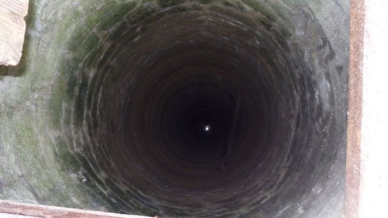 На Волині жінка впала у колодязь і розбилася на смерть