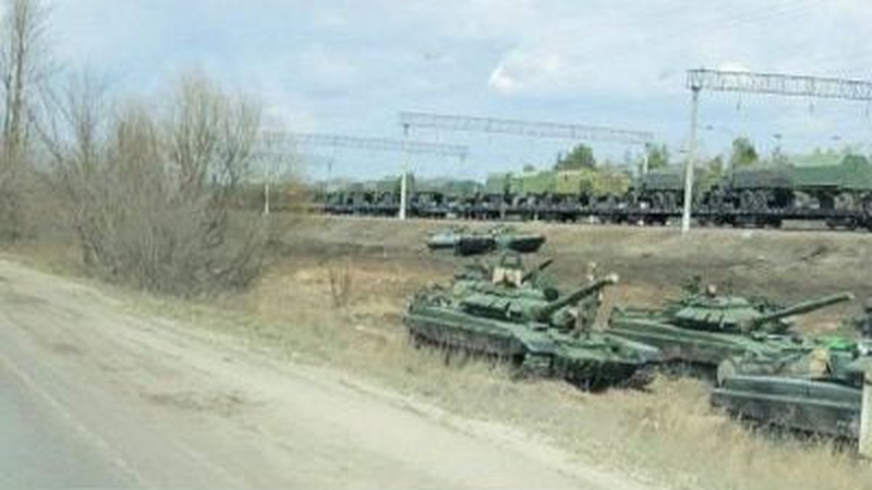 Російські війська оточують Україну з трьох сторін: NYT опублікувало мапу