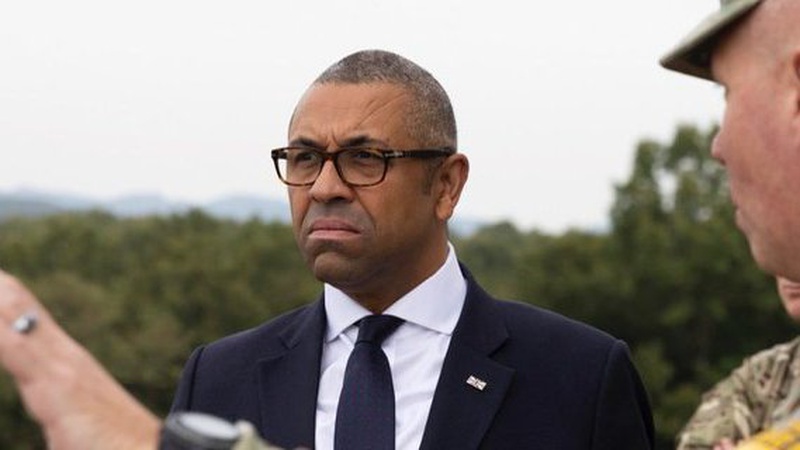 Очільник МЗС Британії під час візиту до Києва анонсував новий пакет підтримки