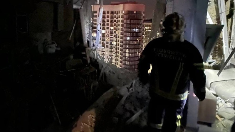 Нічна атака дронів на Київ: пошкоджено багатоповерхівки в різних районах, є загиблий