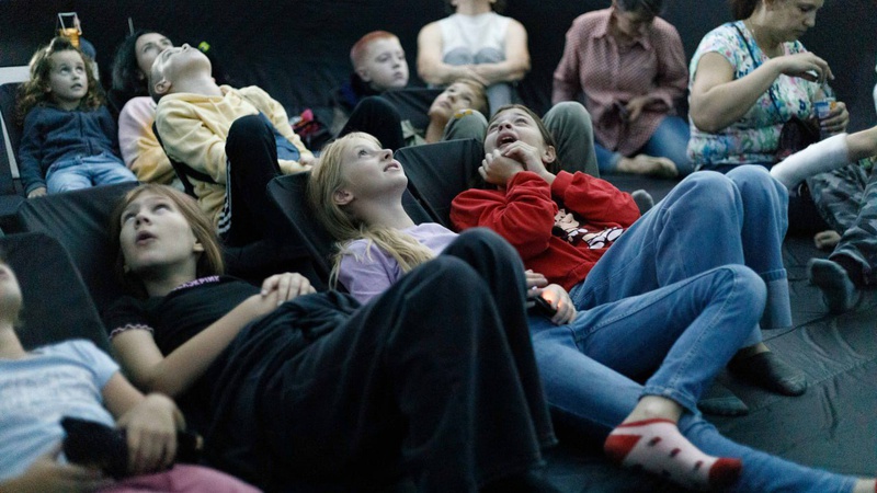 У Луцьку презентували креативний планетарій «Світлозоріум». ФОТО