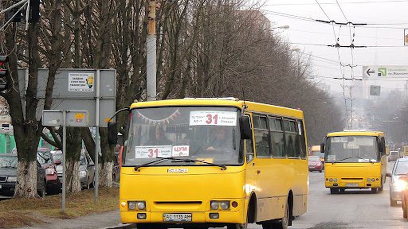 Лучанка просить залишити схему руху автобусів №31, яку змінили на час ремонту проспекту Волі