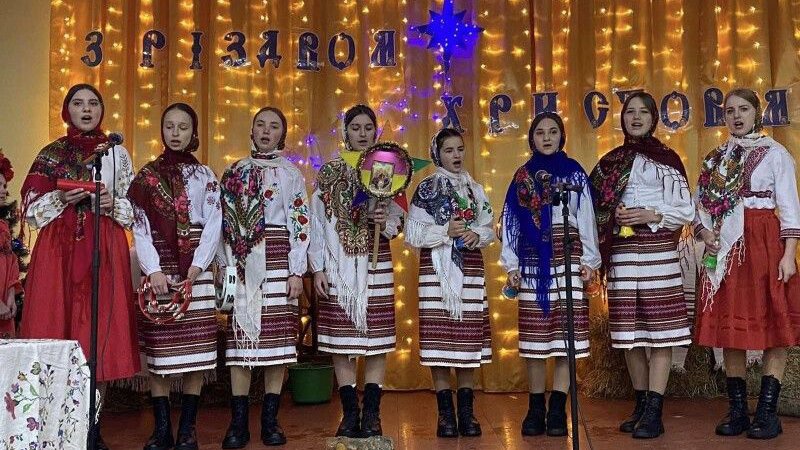 Громада на Волині під час благодійного концерту зібрала більше 10 000 гривень. ФОТО