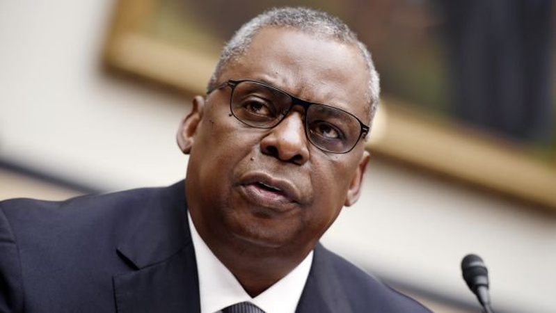 Глава Пентагону нагадав Росії про п'яту статтю НАТО, але запевнив, що не бажає війни