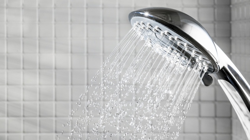 Центральна вулиця Рожища без води