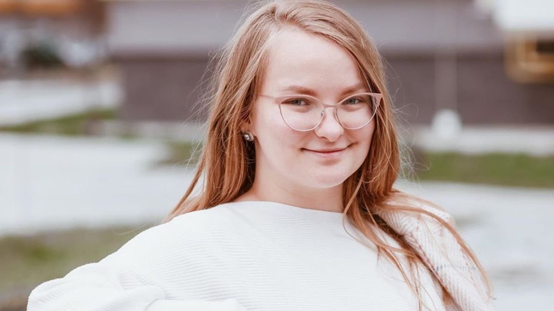 Блогерка з Луцька рекламує сайт країни-агресора. ФОТО